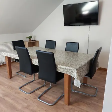 App Parcela * تْسيلْيي