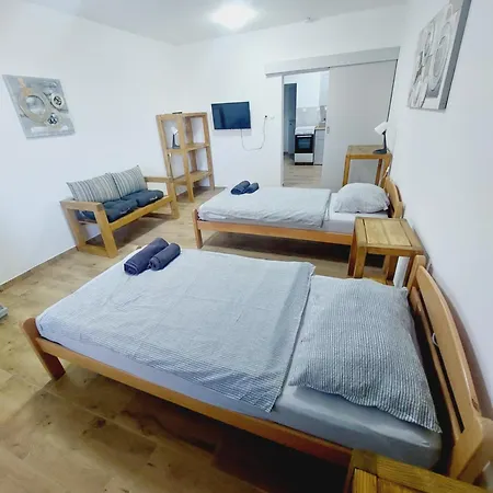 App Parcela شقة تْسيلْيي